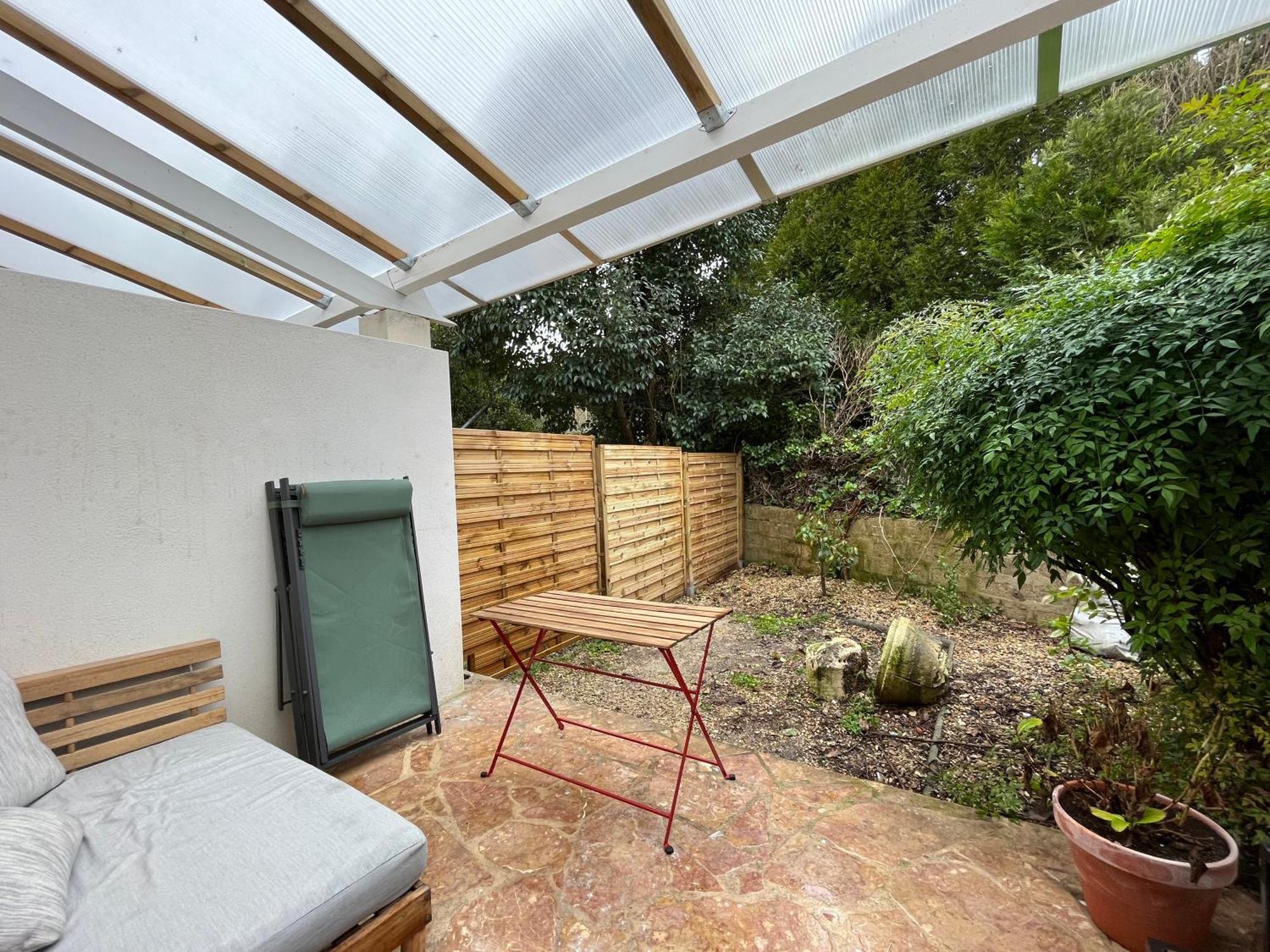 Appartement Loft Avec Terrasse Et Jardin à Angoulême Extérieur photo